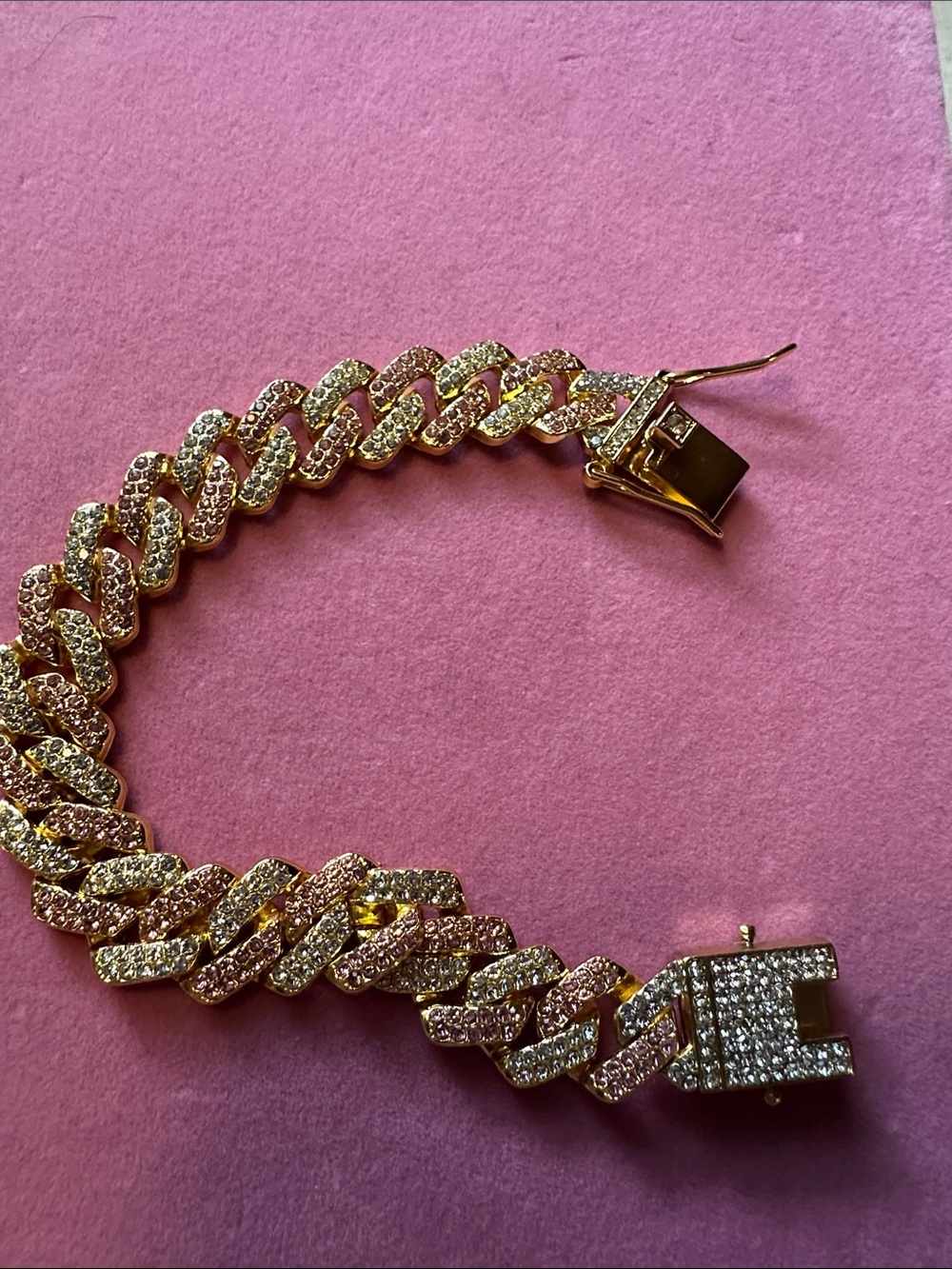 Goldtone and Pink Cuban Link Chain Necklace & bracelet set with  Pavé Crystals . - Picture 5 of 6